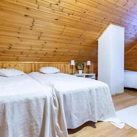Holiday home Saukonpiilo 2 By Interhome Pyhatunturi